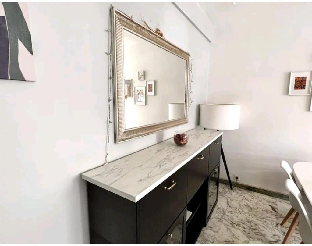 Appartement - Promenade Des Anglais - Climatise, 4 Pers Nice