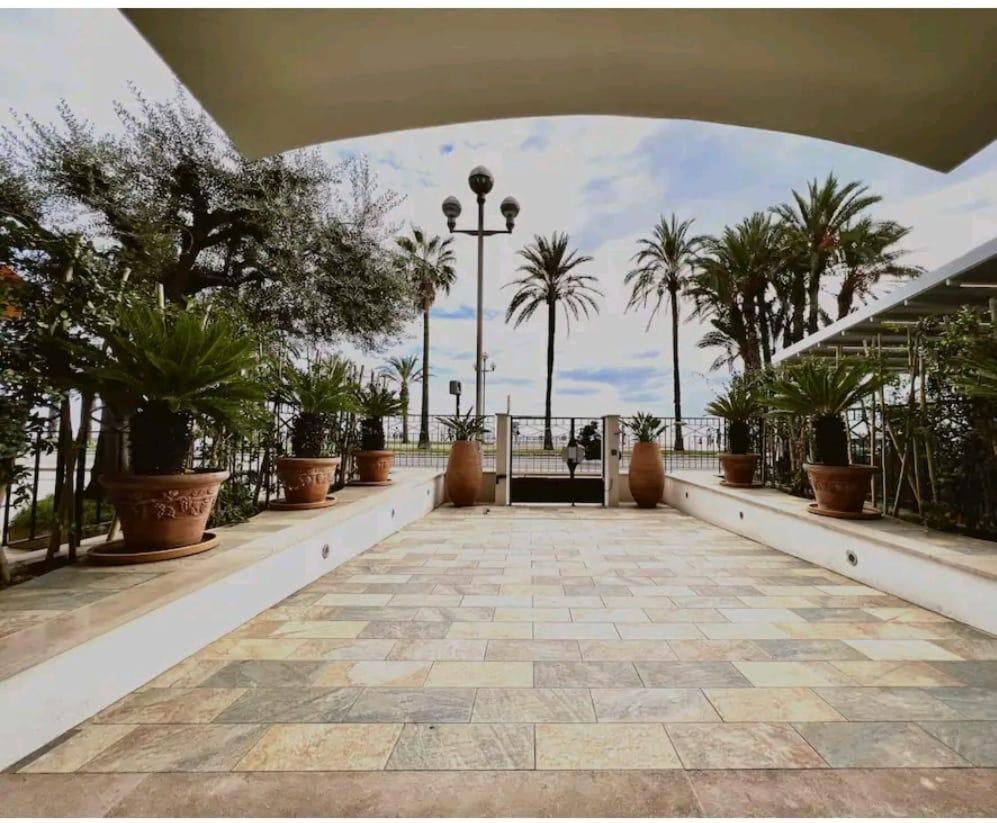 Appartement - Promenade Des Anglais - Climatise, 4 Pers Nice